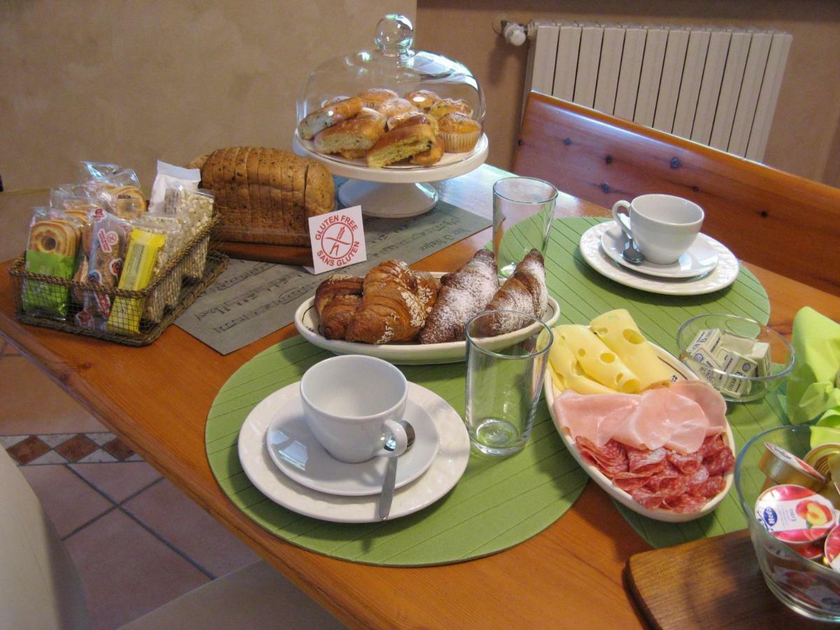 B&B Family House Franciacorta 科尔特弗兰卡 外观 照片
